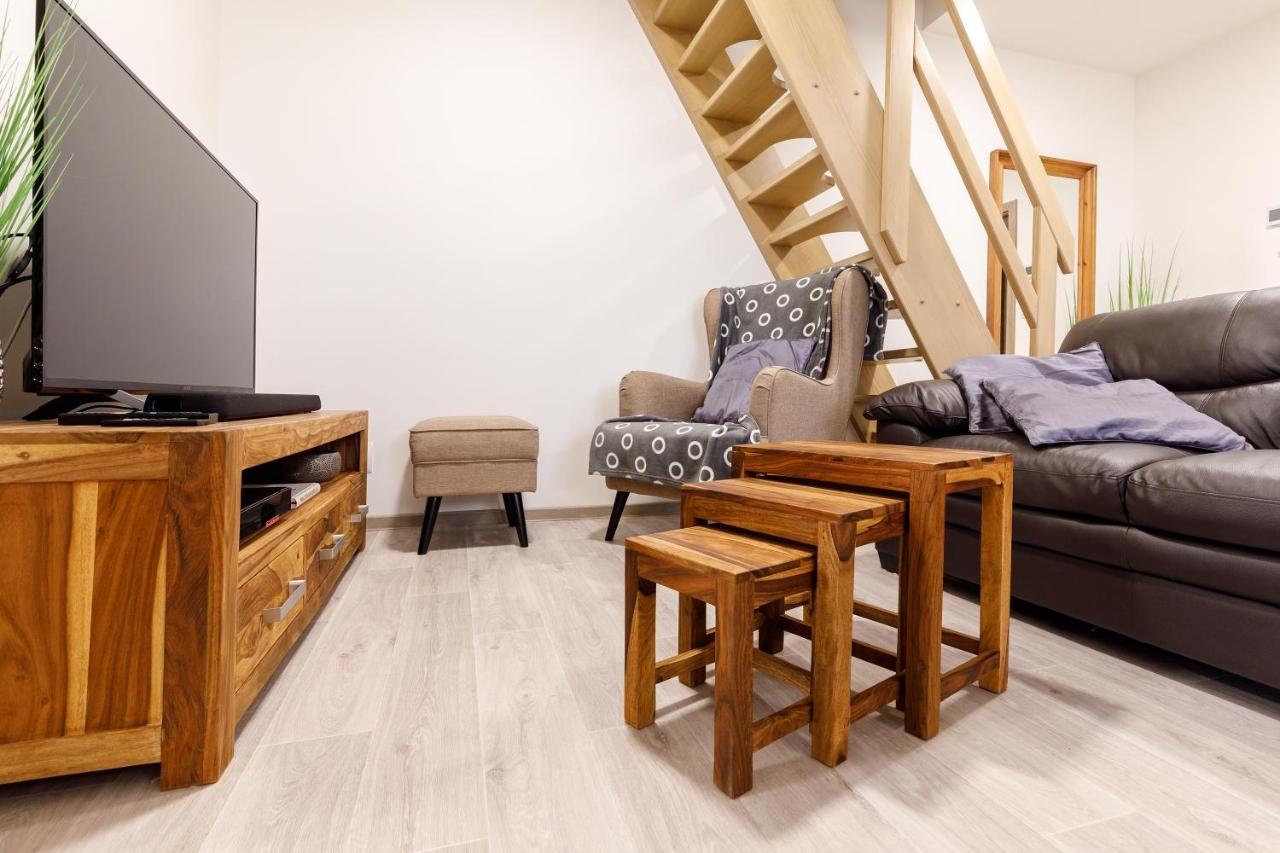 Apartment Ness Bozi Dar Ngoại thất bức ảnh