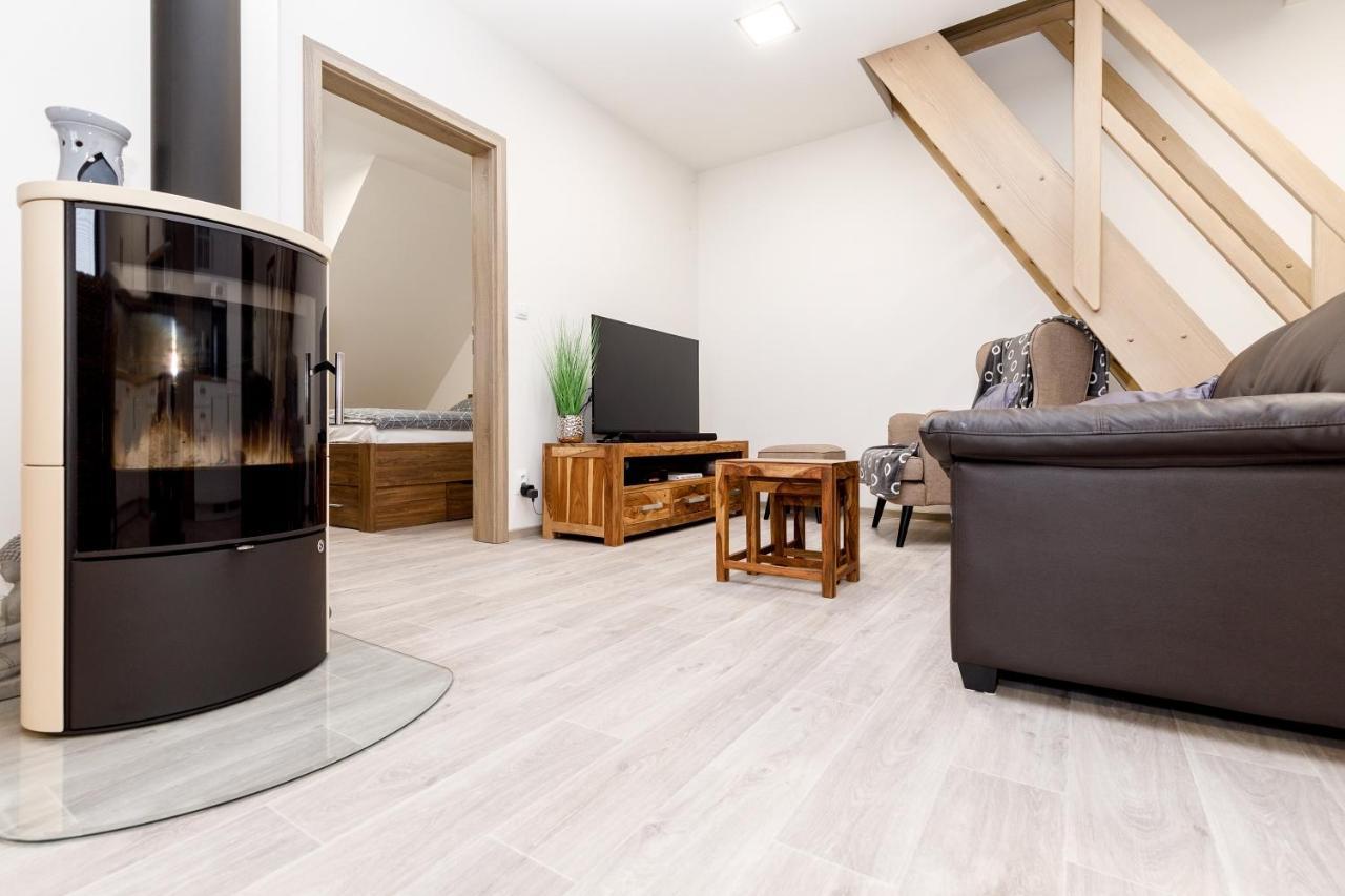 Apartment Ness Bozi Dar Ngoại thất bức ảnh