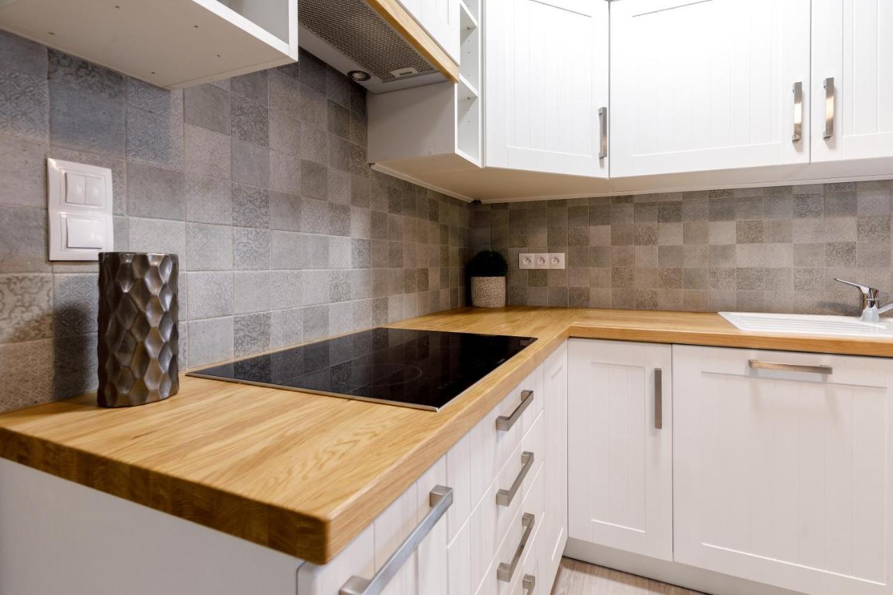 Apartment Ness Bozi Dar Ngoại thất bức ảnh